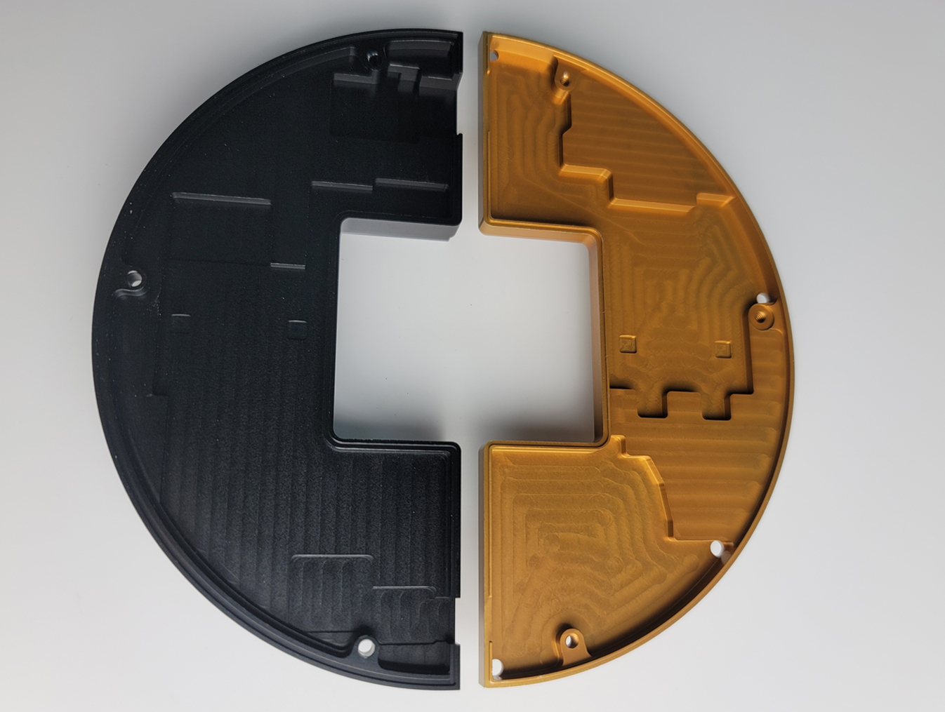 Aluminum enclosures & housings