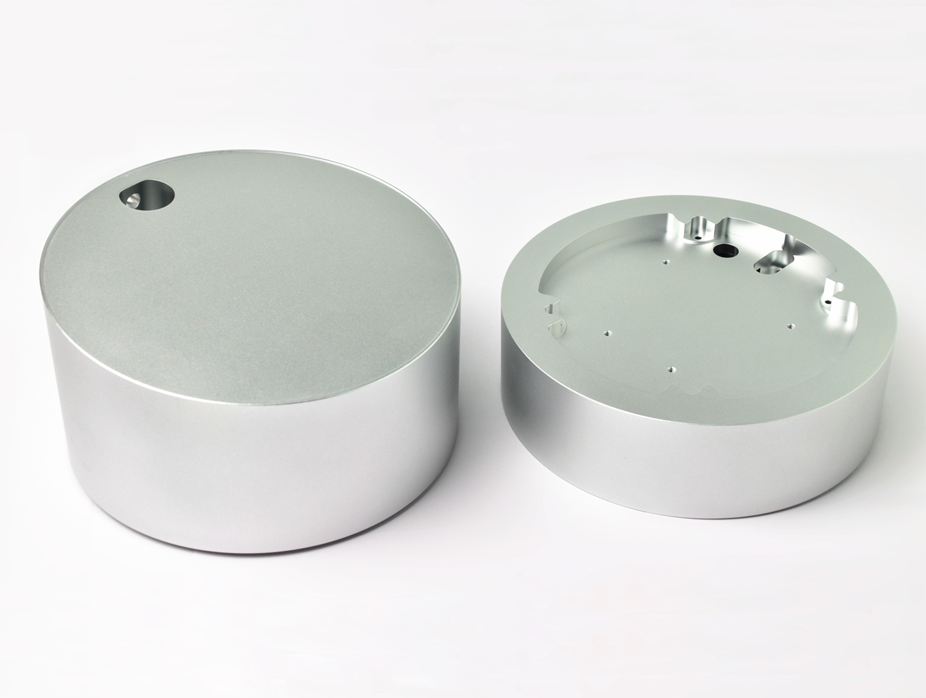 Round, Oval Enclosures & Housings